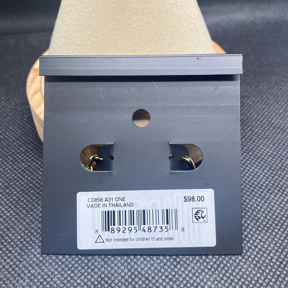 🩶💛COACH🩶💛 Signature Padlock And Key Gold & Silver Mismatch Earrings/NWT - Picture 3 of 5